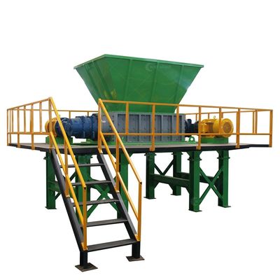3300KG Double Shaft Scartatore di rifiuti tessili per lo smantellamento dei tessuti Specificativi del cliente