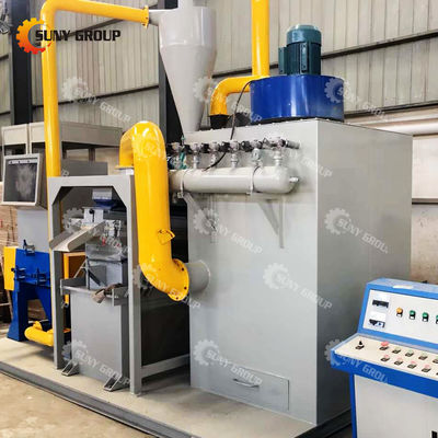 Macchina di granulazione di fili di cavo professionale per il riciclaggio di plastica e rame a secco