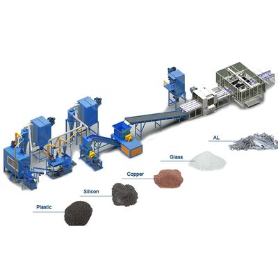 Linea di riciclaggio dei pannelli solari controllata da PLC con apparecchiatura per lo smontaggio dei moduli al silicio