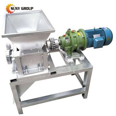 Macchina di triturazione di carta usata compatta con 380V / 50Hz di tensione e 1200 * 600 * 1000mm di dimensione