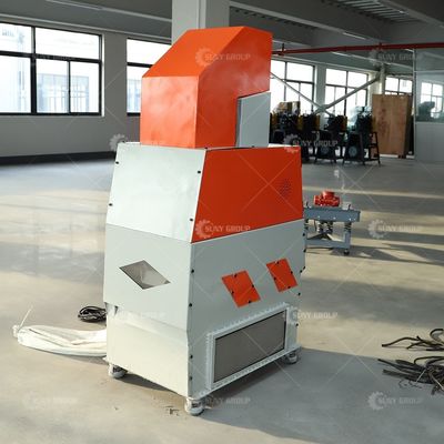 Apparecchiature di riciclaggio di rottami di cavi granulatori automatici