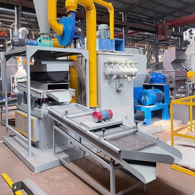 Tasso di selezione del 99% Electrostatic Copper Wire Scrap Crush Recycling Machine Copper PVC Separation Plant