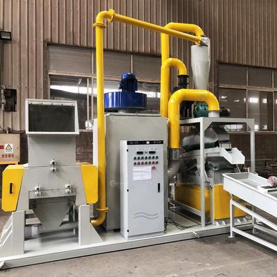 Equipaggiamento professionale per la frantumazione e la separazione del cavo di rame Voltaggio 380V 50Hz 3fase