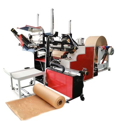 Macchina automatica per la fabbricazione di nuclei di fogli di miele per la triturazione di carta e di altri materiali