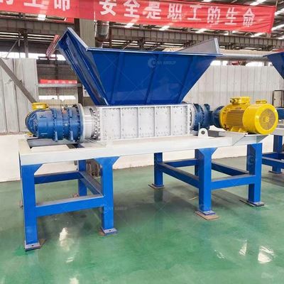 Capacità personalizzata Mini trituratrice a doppio albero per rifiuti di plastica 800-5000 kg/h