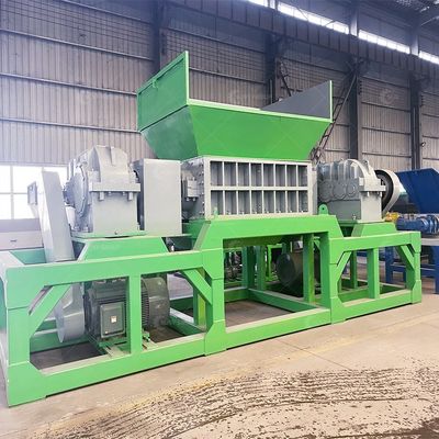 Rompitore a doppio albero ad alta potenza da 15000 W per rifiuti domestici con lame 9CrSi/D2/SKD-11